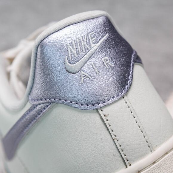 Nike Air Force 1 '07 Sail Oxygen Purple Sneakers Womens Size 10 DV7470-100 - Picture 10 of 13